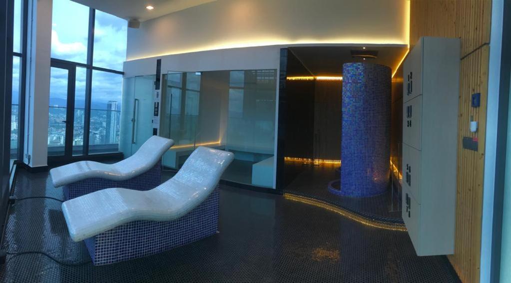 Star Holiday Sky Pool Klcc Kuala Lumpur Zewnętrze zdjęcie